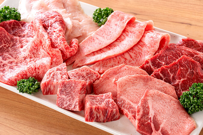 店内全てが新鮮な国産肉